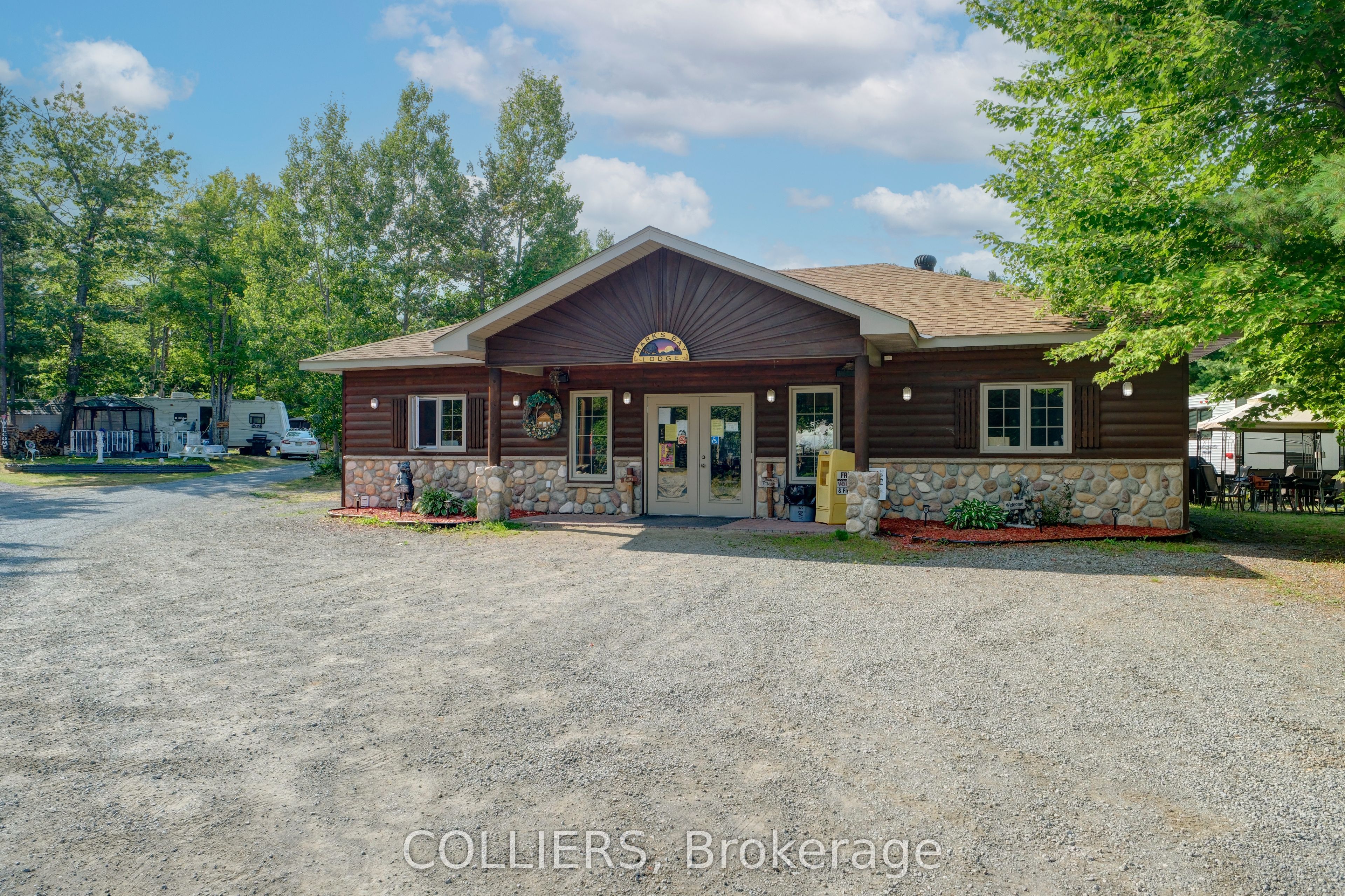 574 Property Photo 4