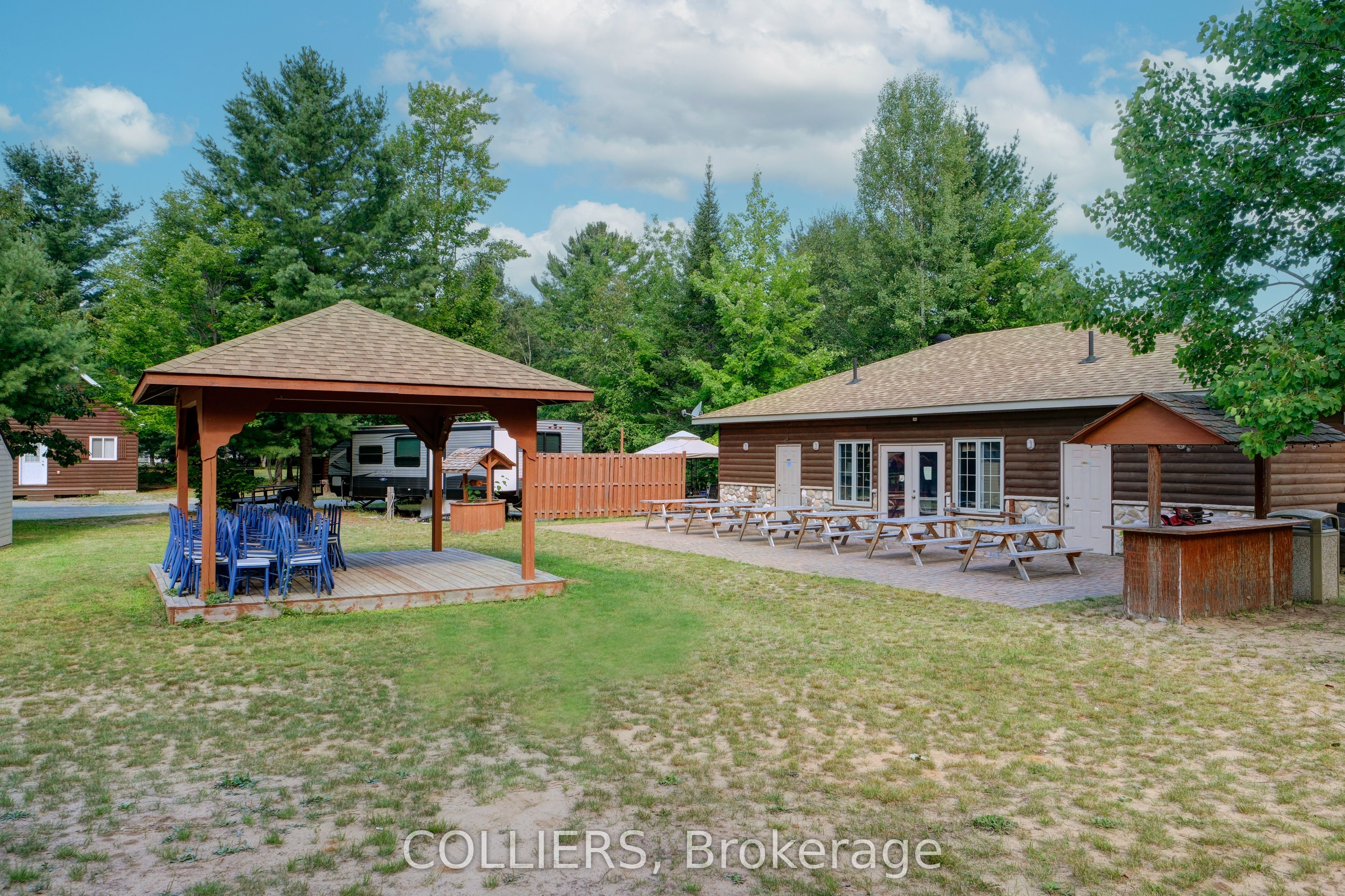 574 Property Photo 5