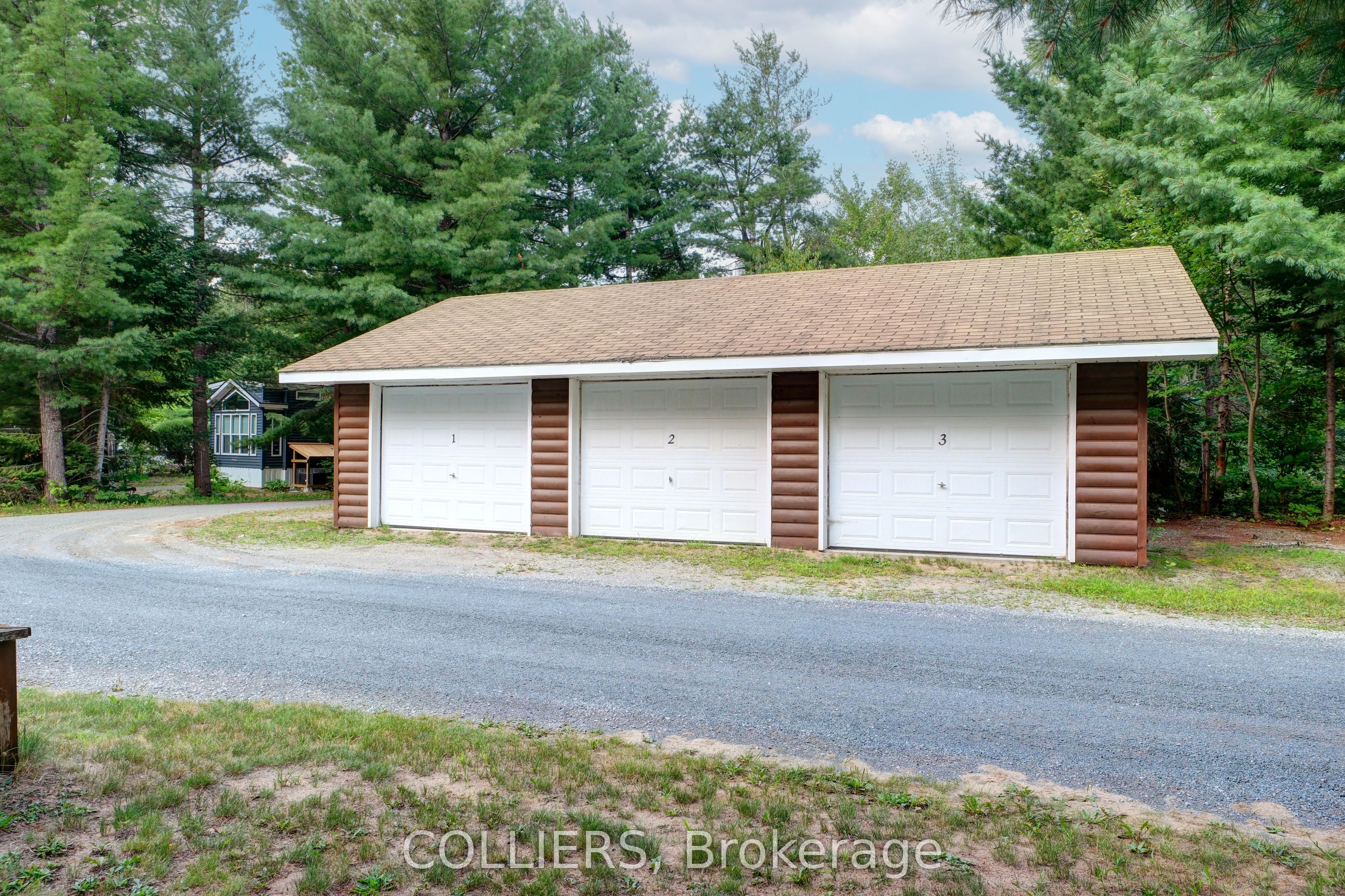 574 Property Photo 12