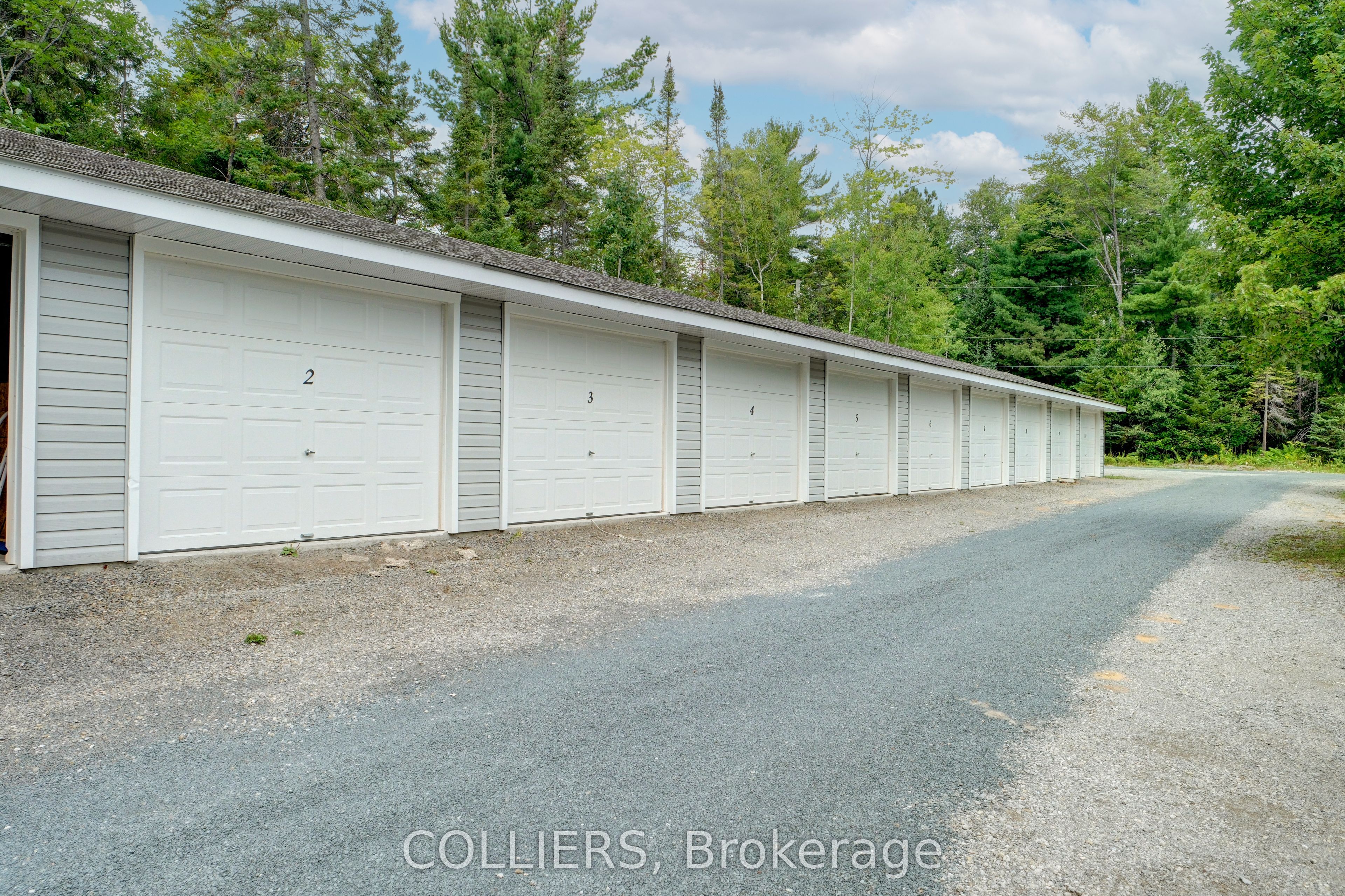 574 Property Photo 13