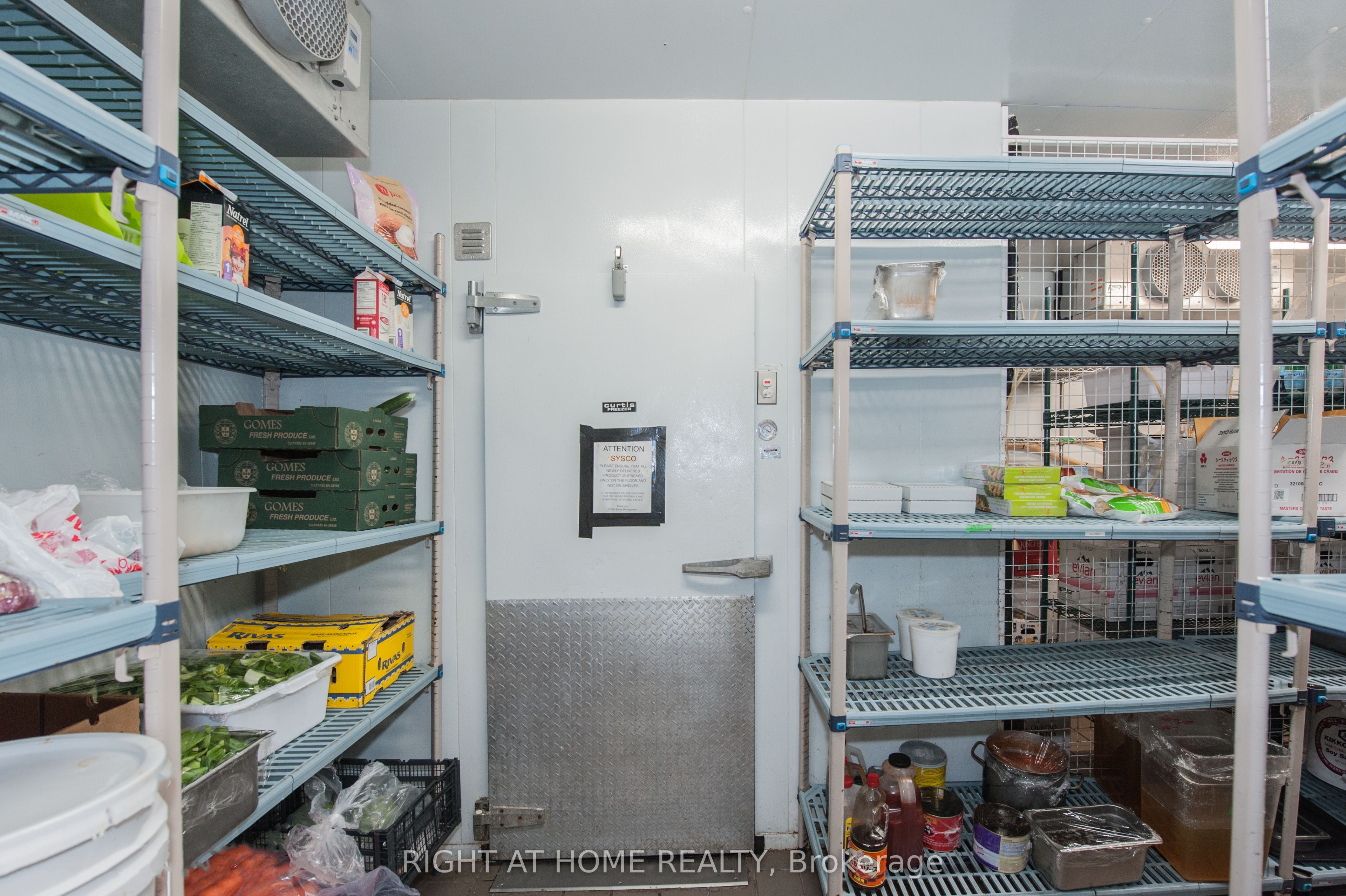 510 Hespeler Road Property Photo 38