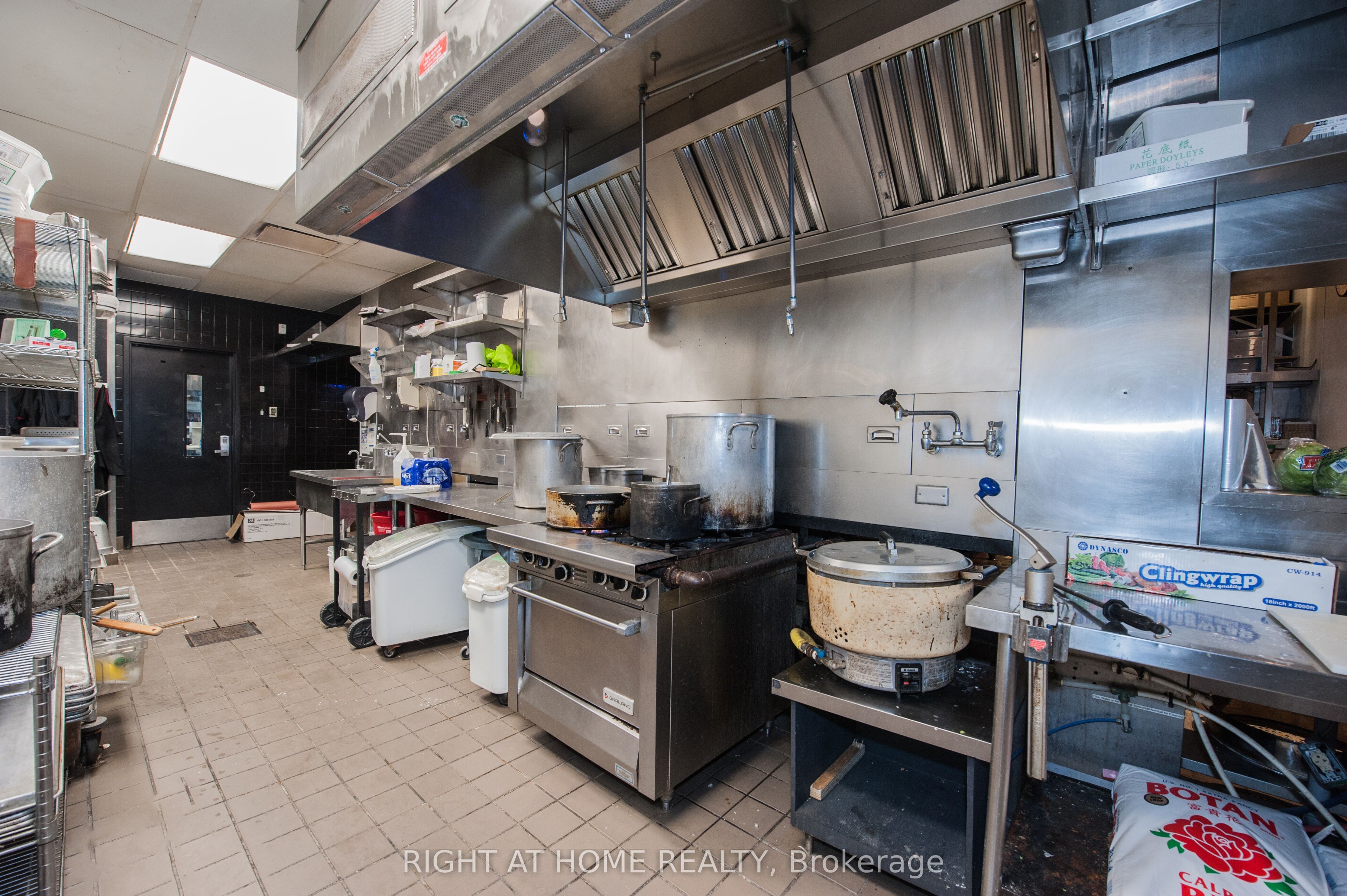 510 Hespeler Road Property Photo 47