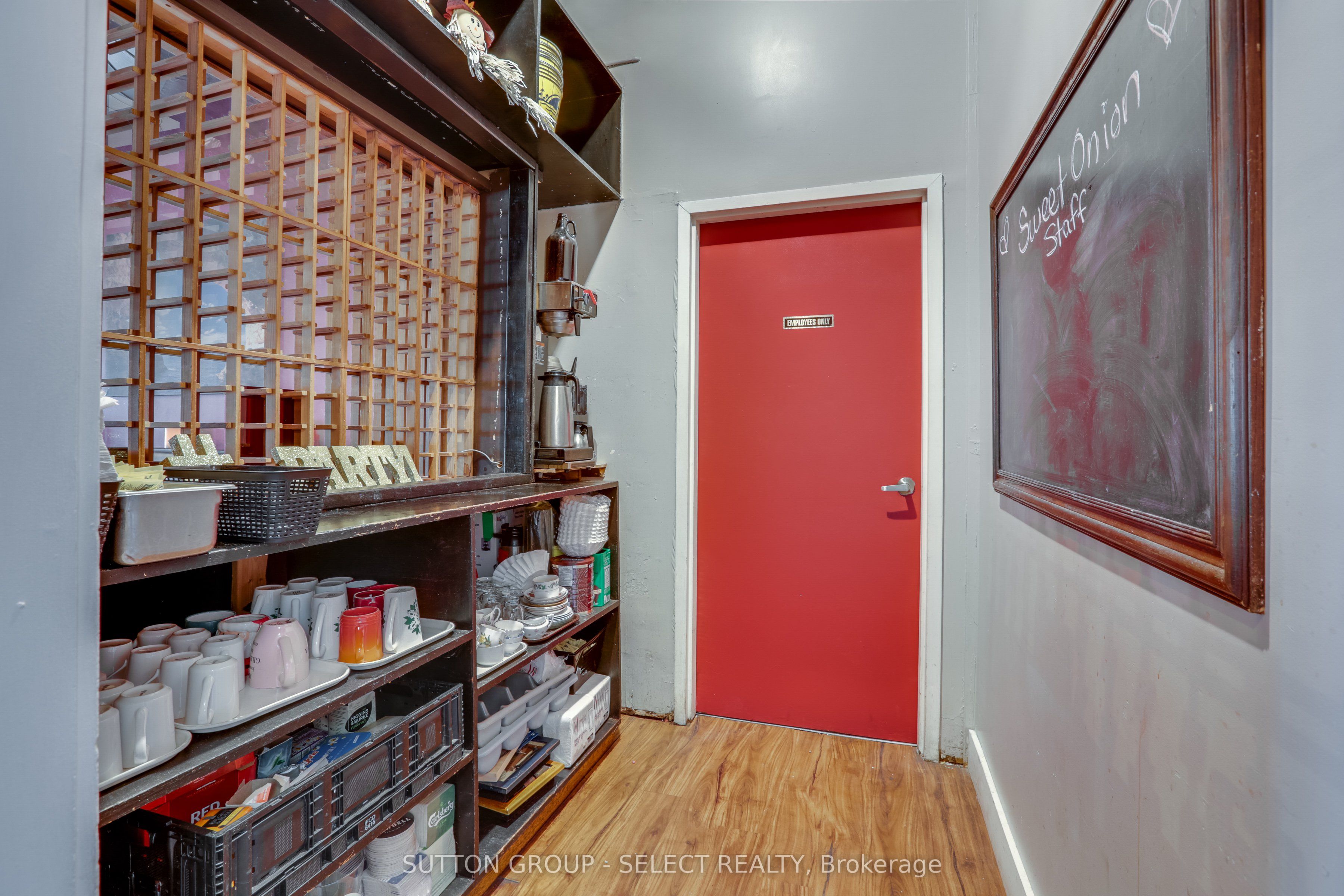 #unit #a - 1288 Commissioners Road Property Photo 20