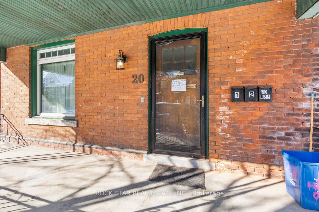 20 Holton Avenue Property Photo 3