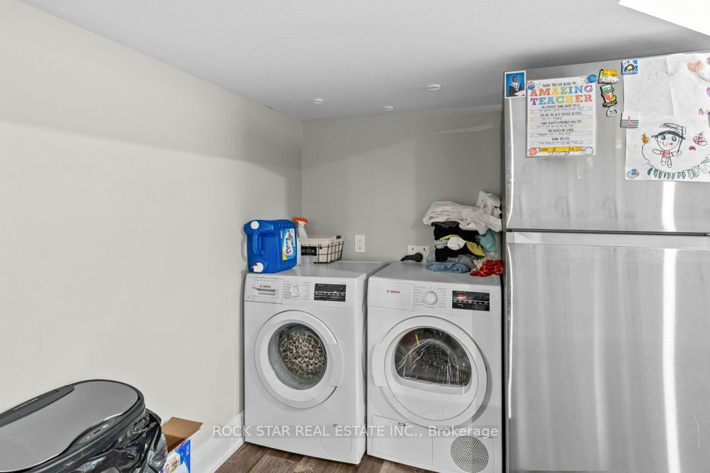 20 Holton Avenue Property Photo 12