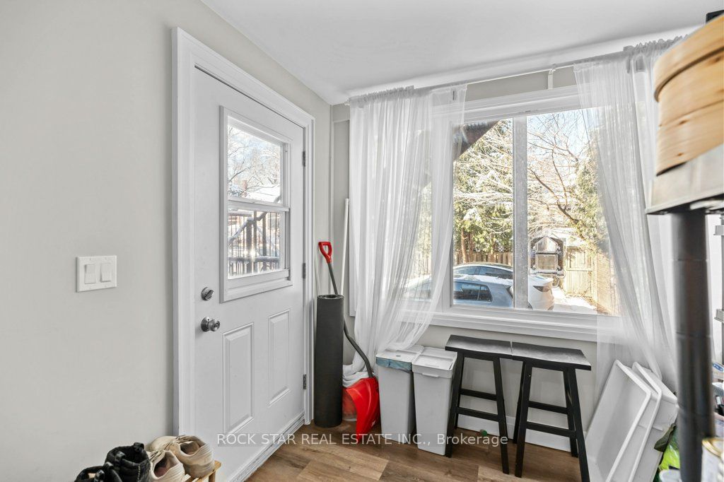 20 Holton Avenue Property Photo 47
