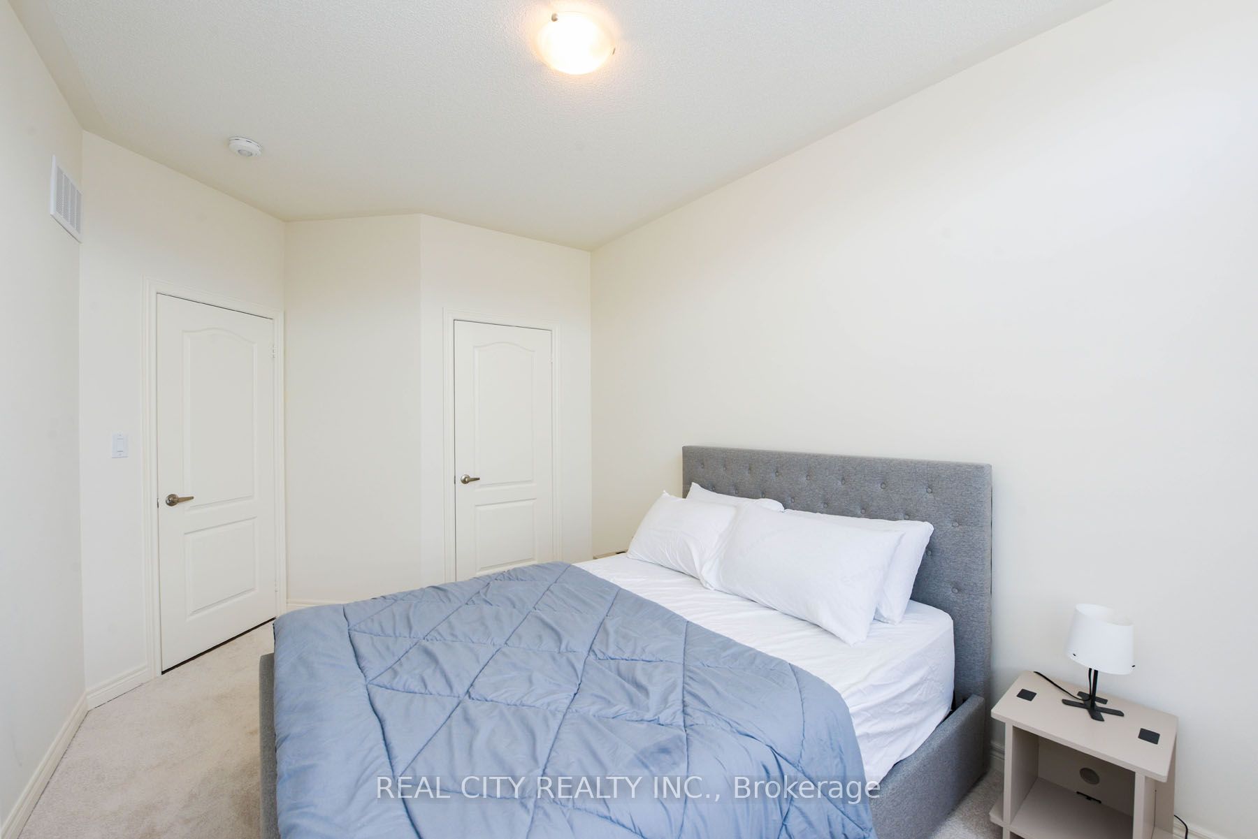 38 Silver Meadow Gardens Property Photo 23