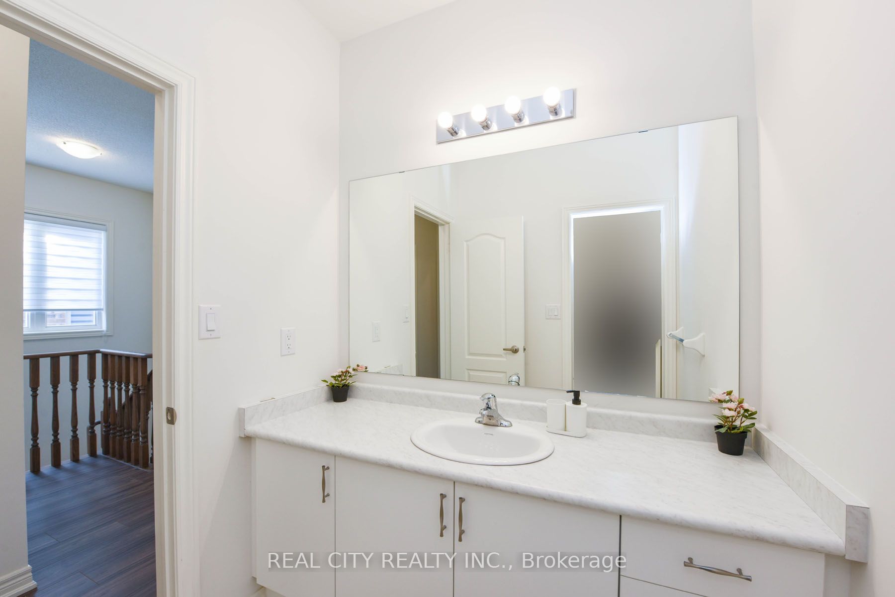 38 Silver Meadow Gardens Property Photo 27