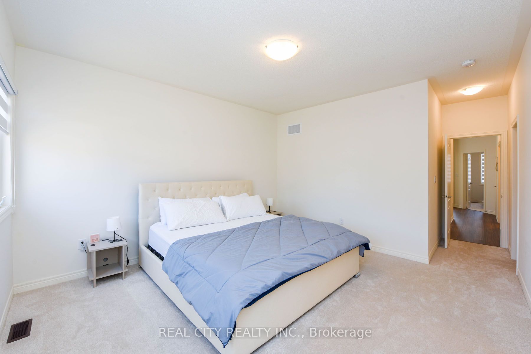 38 Silver Meadow Gardens Property Photo 30