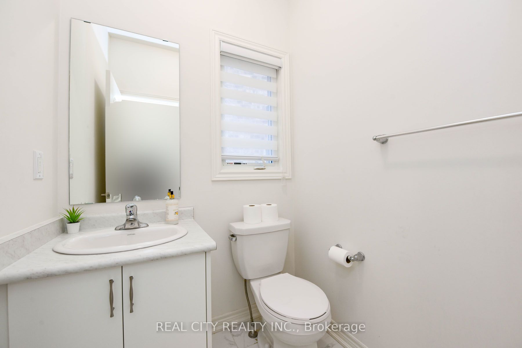 38 Silver Meadow Gardens Property Photo 37