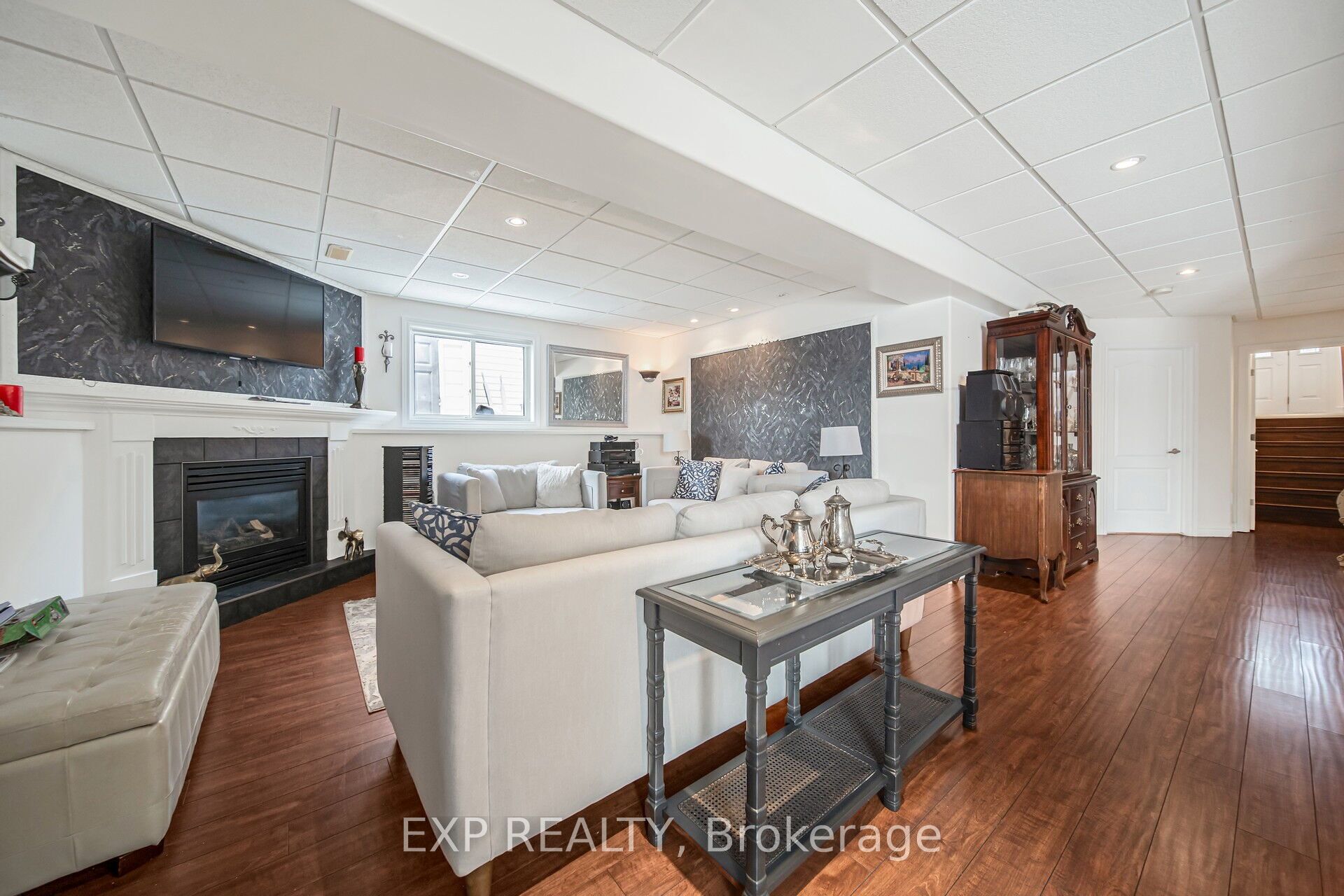 7 Lynbrook Lane Property Photo 10