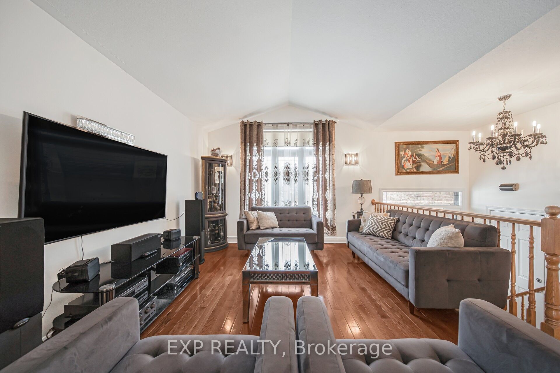 7 Lynbrook Lane Property Photo 24