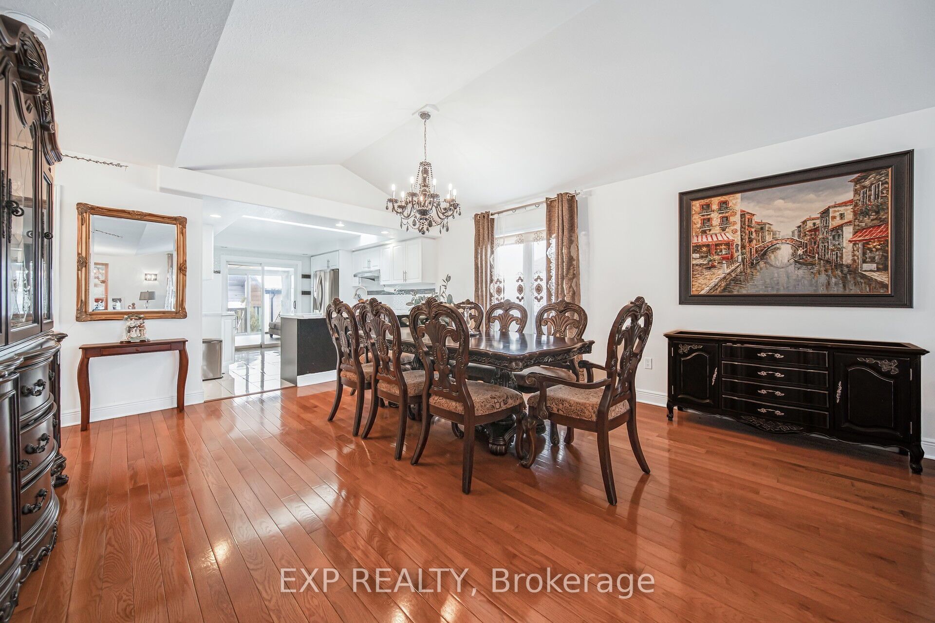 7 Lynbrook Lane Property Photo 26