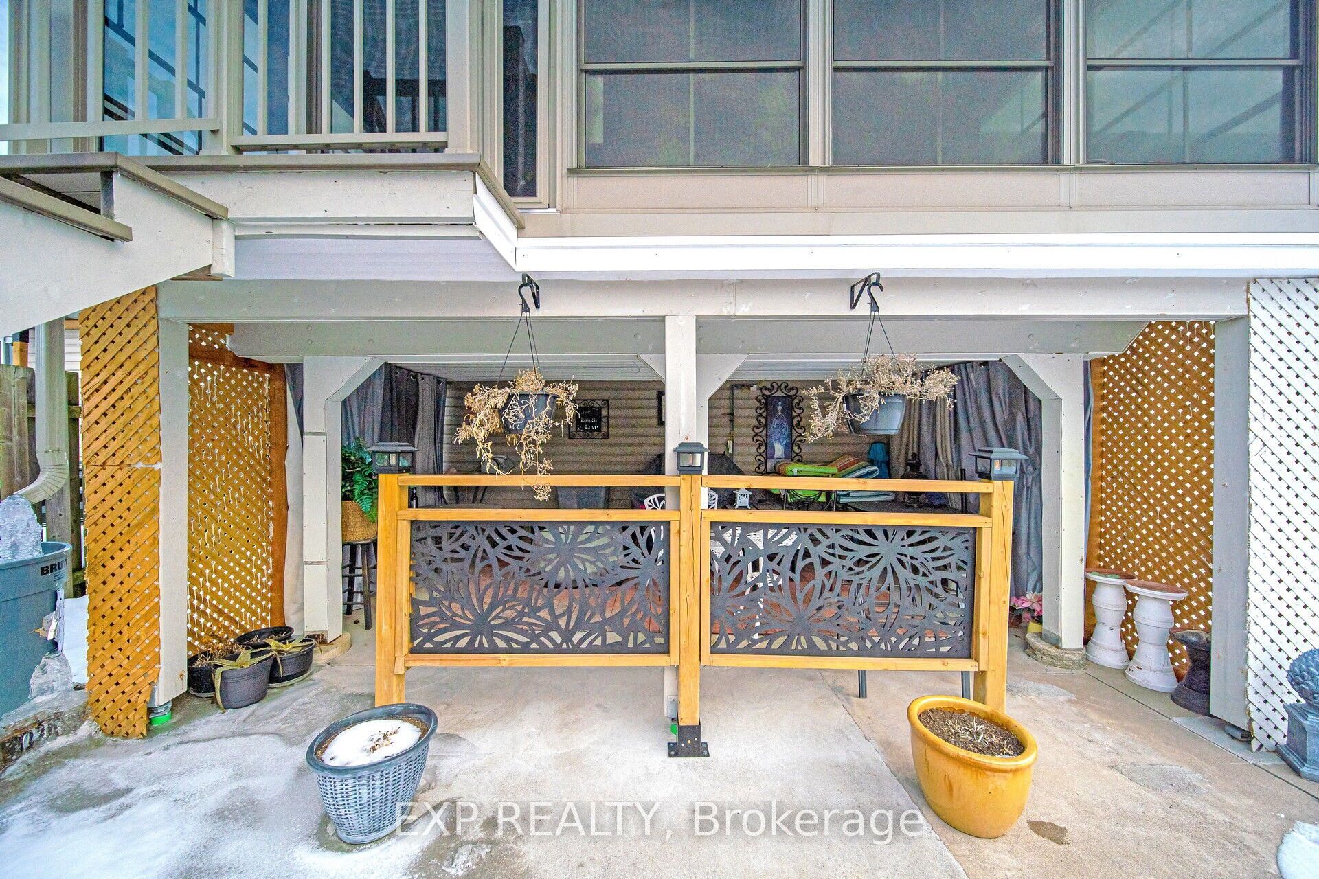 7 Lynbrook Lane Property Photo 48