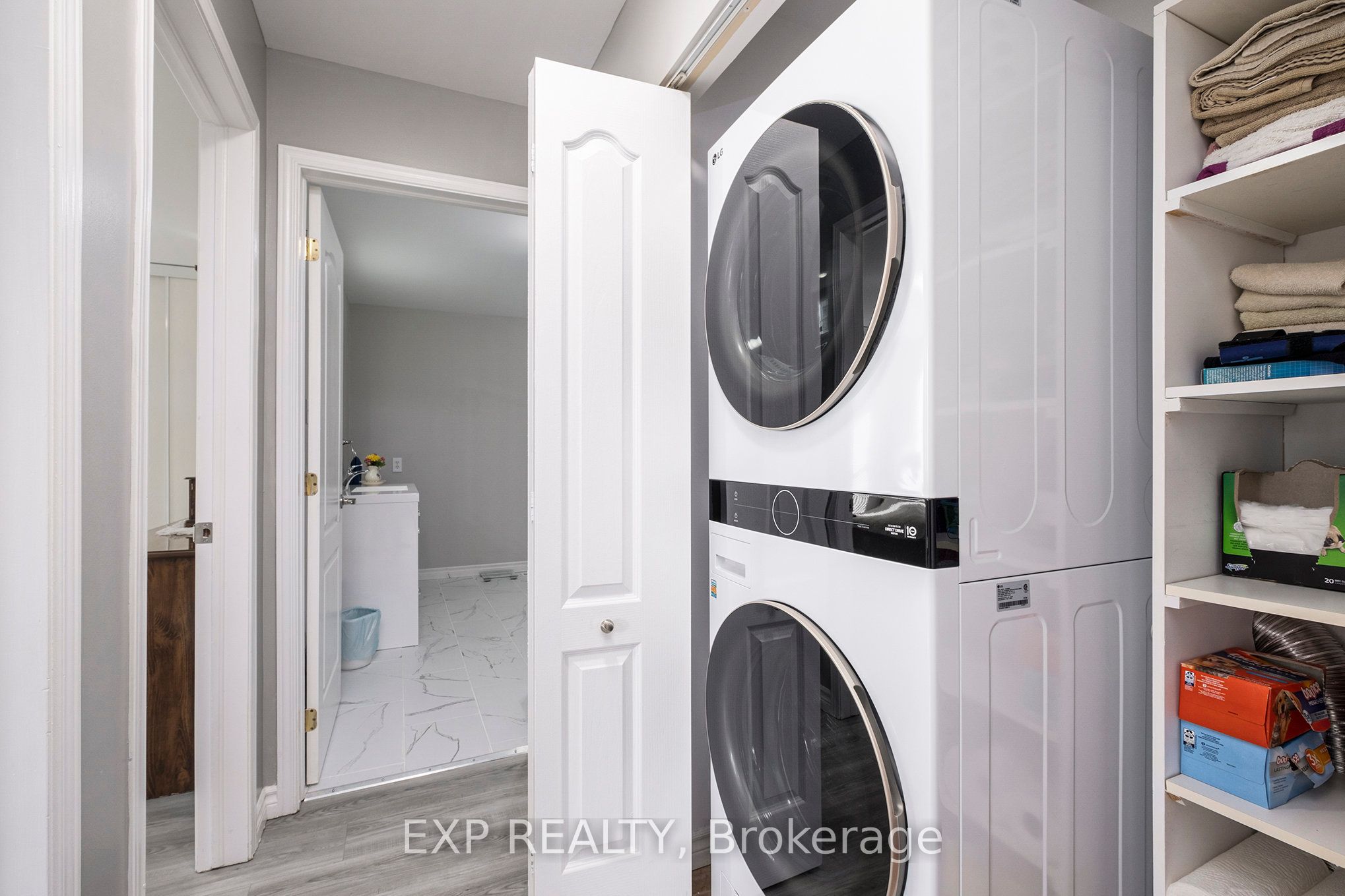 2190 Valley Street Property Photo 18