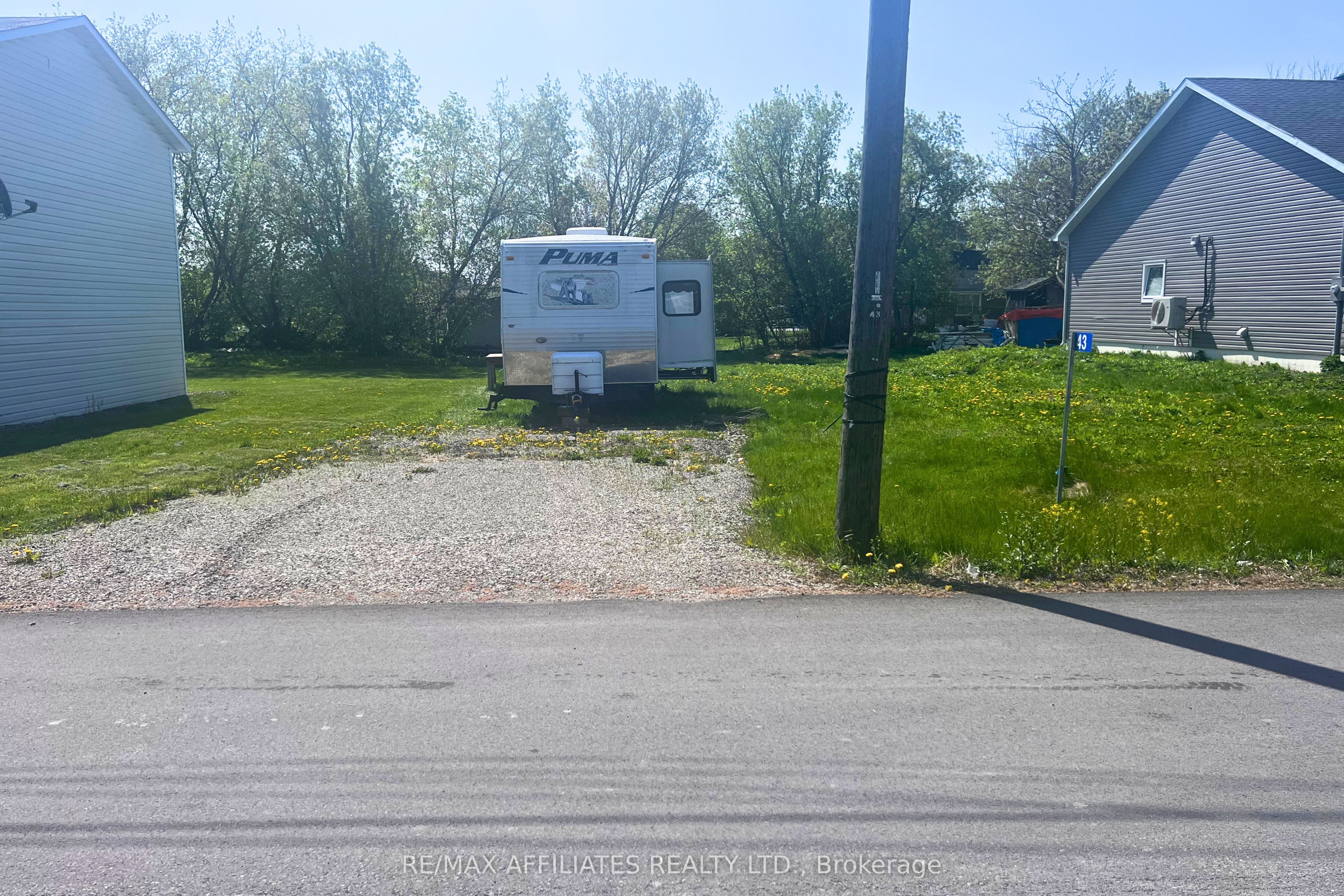 43 King Street Property Photo 5