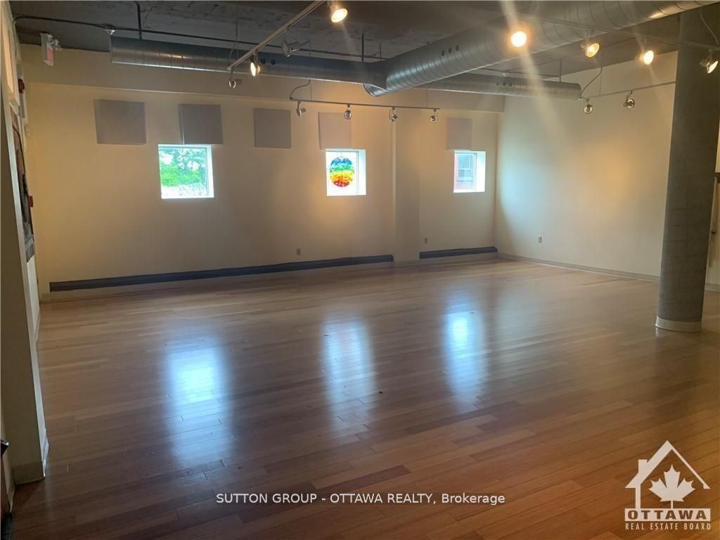 52 Armstrong Street Property Photo 14