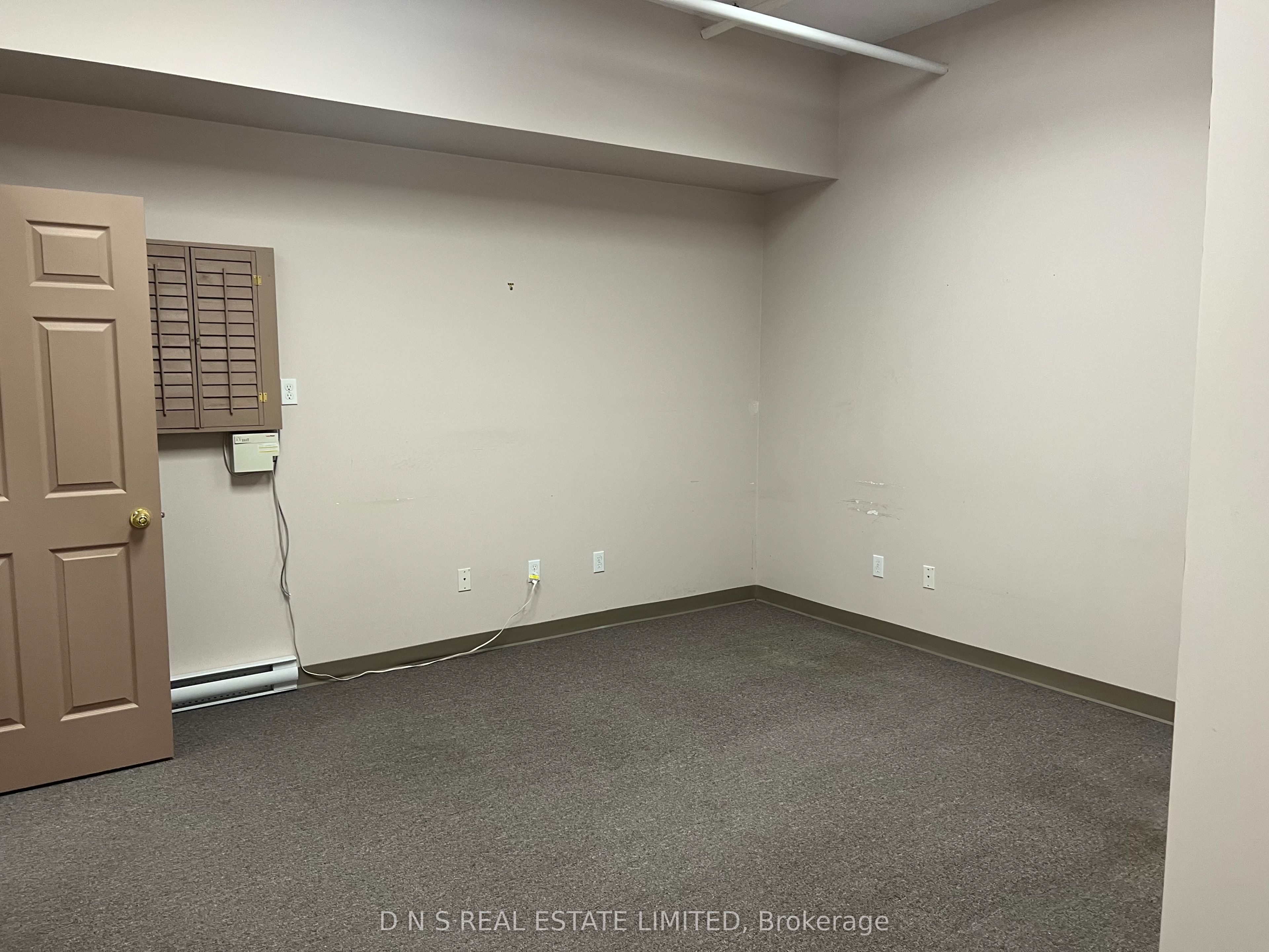 #112 - 159 King Street Property Photo 5