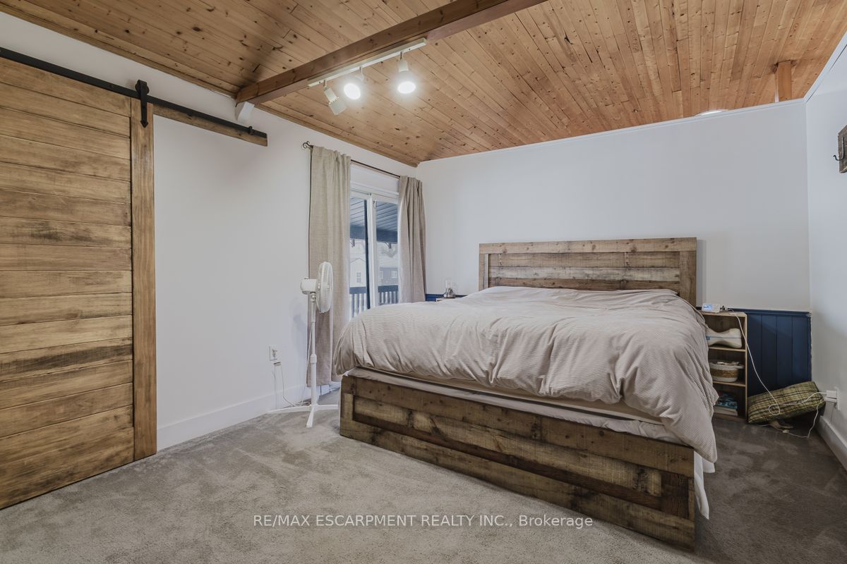 1199 Lakeshore Road Property Photo 13