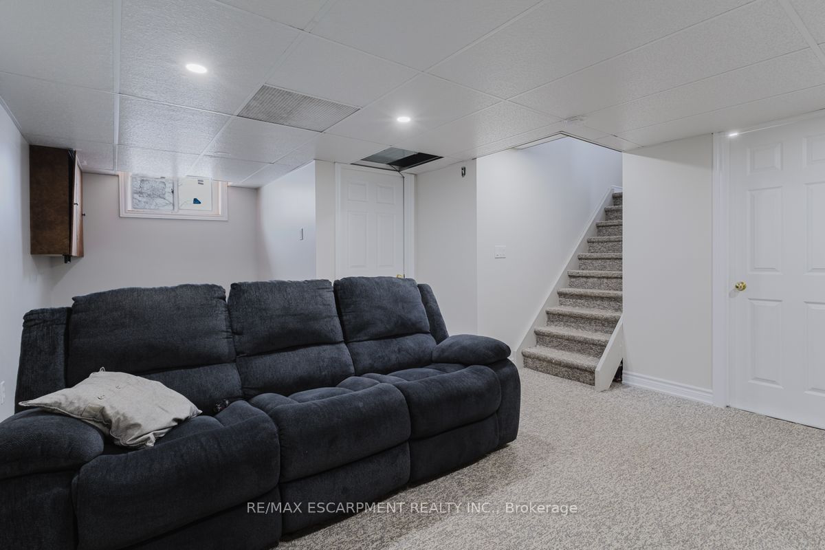1199 Lakeshore Road Property Photo 16