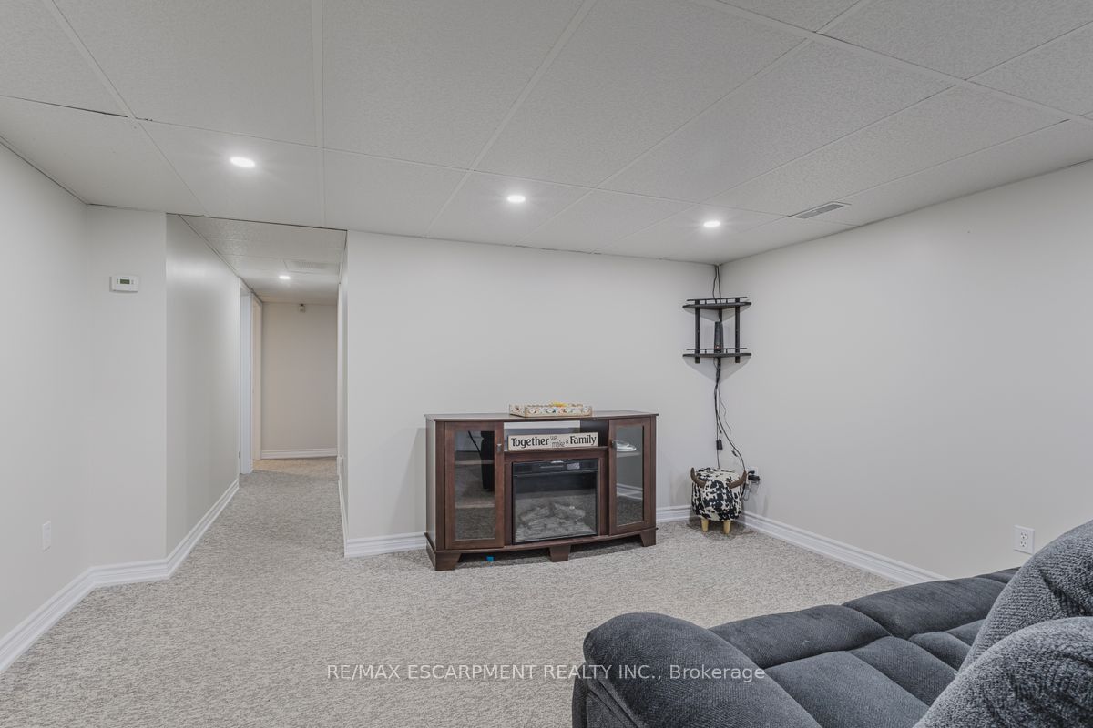 1199 Lakeshore Road Property Photo 18