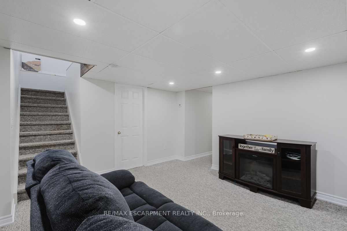 1199 Lakeshore Road Property Photo 19