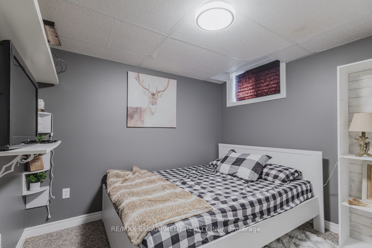 1199 Lakeshore Road Property Photo 22