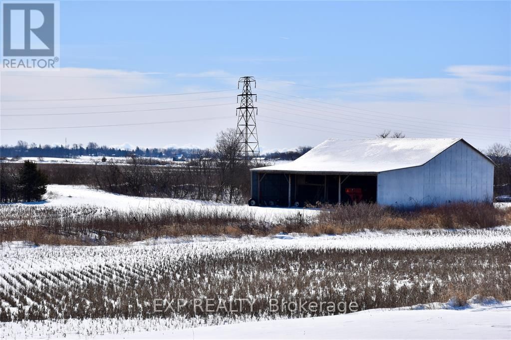 15686 Muirkirk Line Property Photo 3