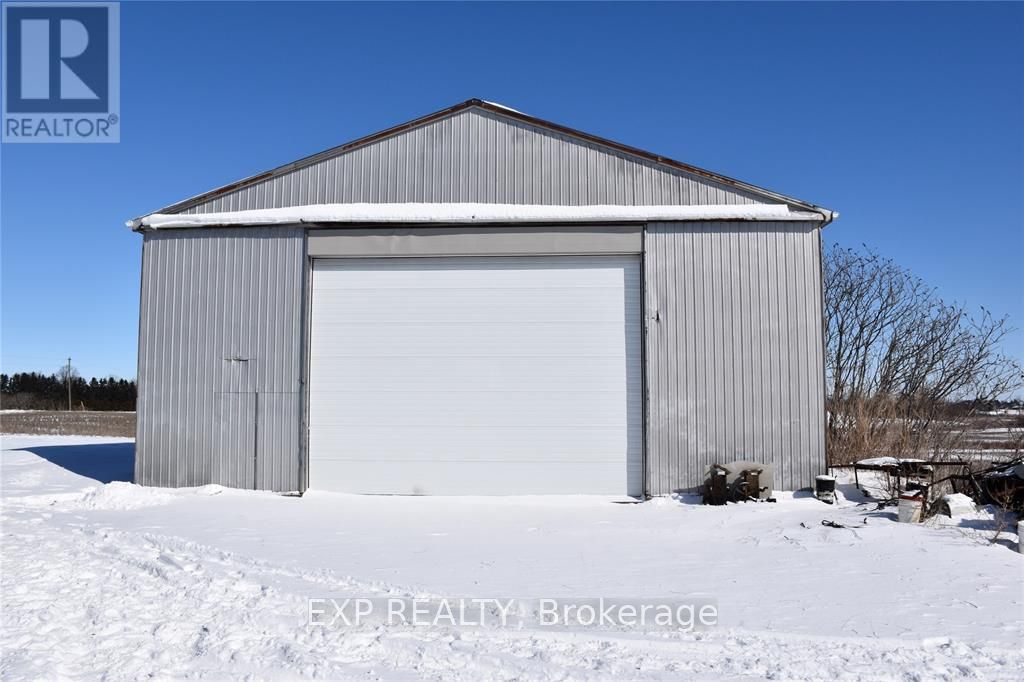 15686 Muirkirk Line Property Photo 8