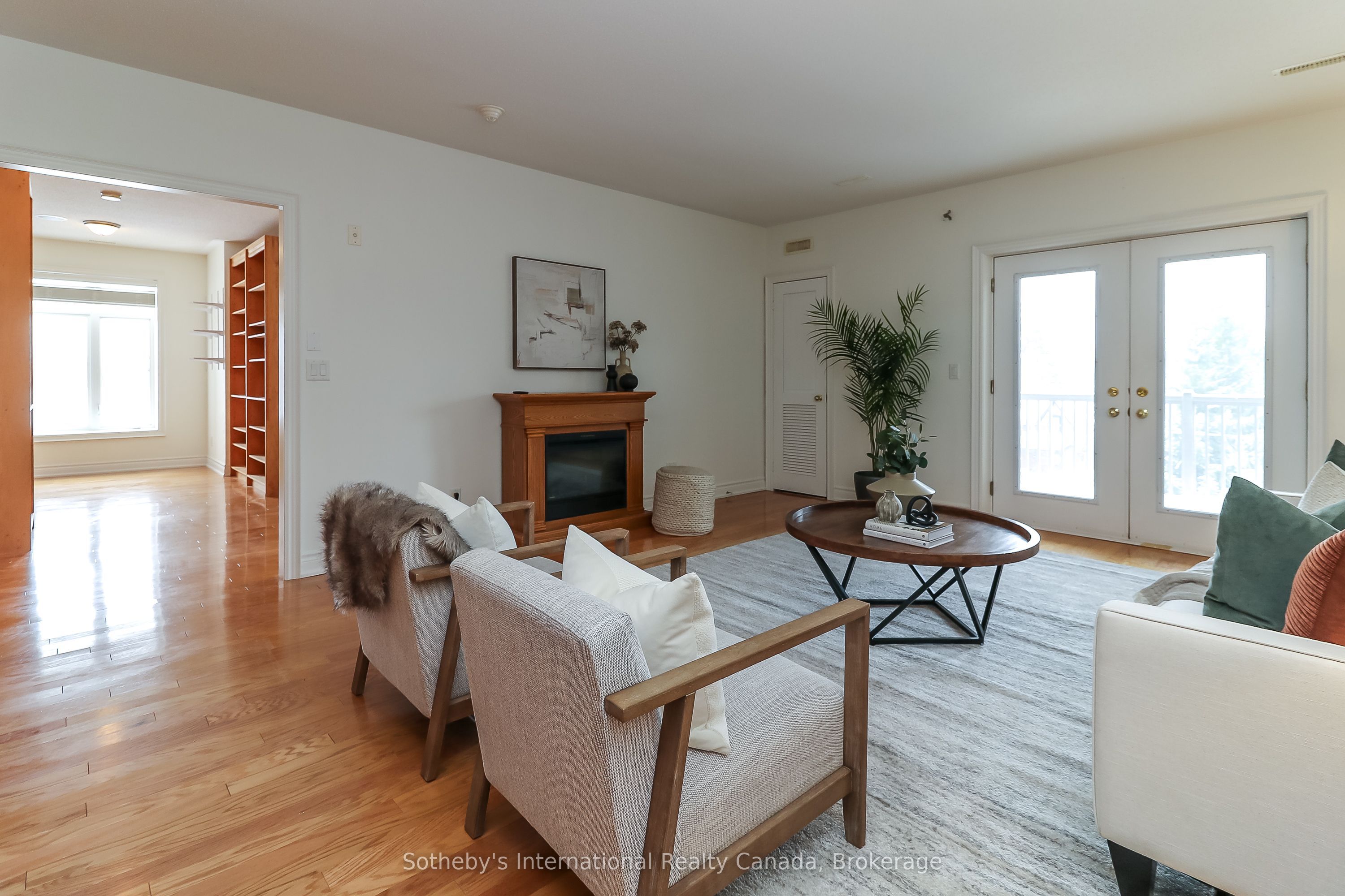 #308 - 25 Beaver Street Property Photo 16