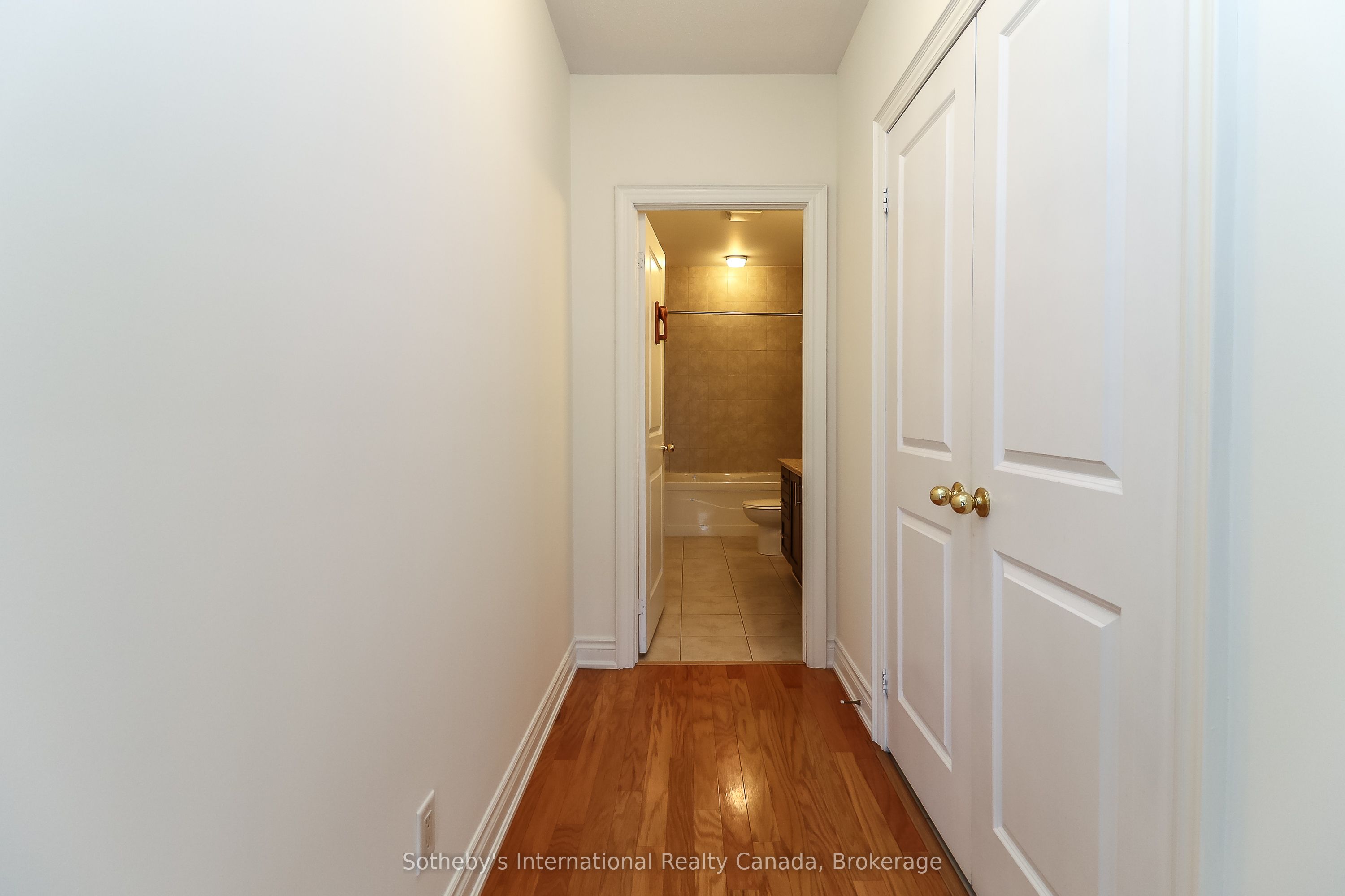 #308 - 25 Beaver Street Property Photo 28