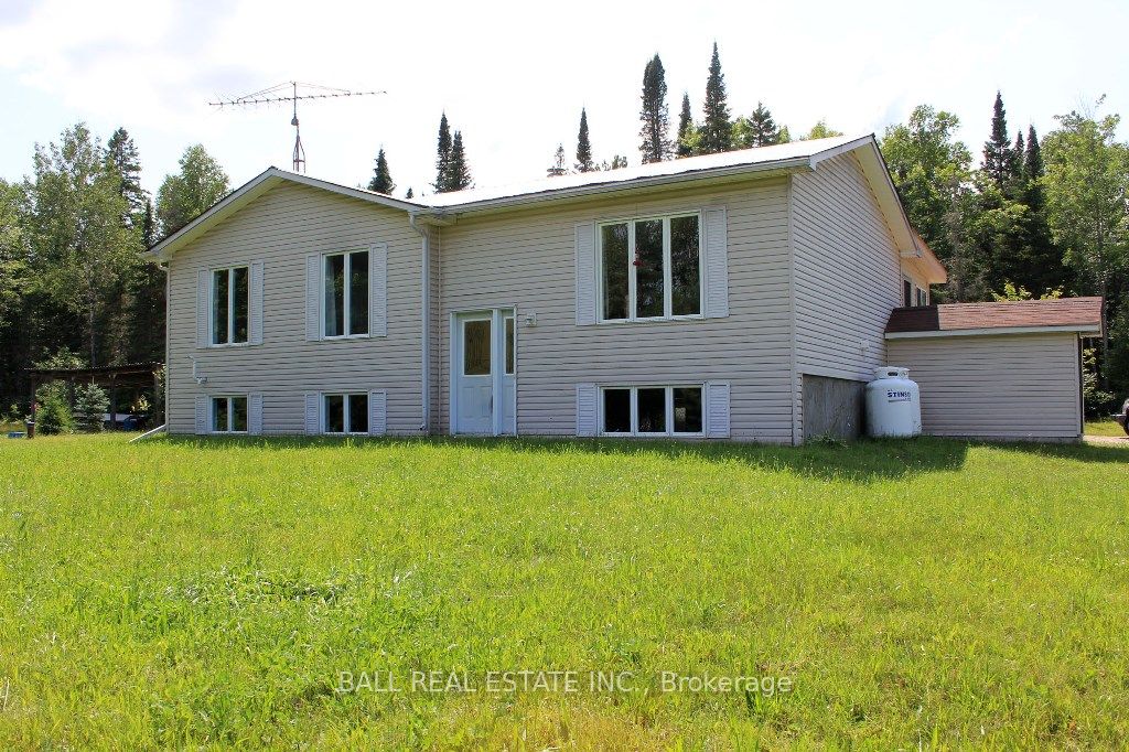 7113 Highway 127 Property Photo