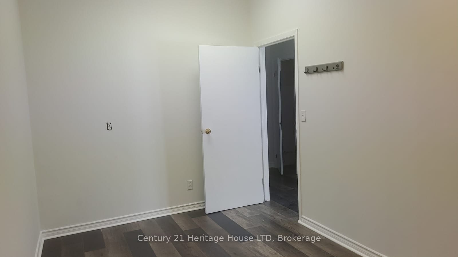 1241 Garrison Road Property Photo 8