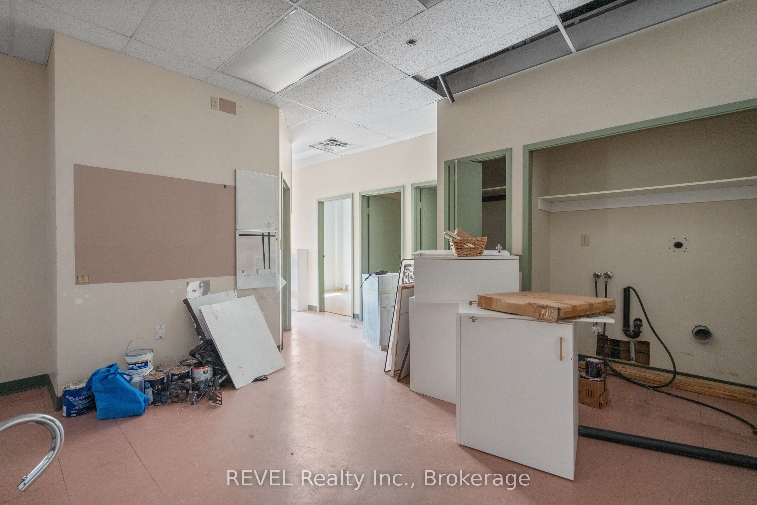 #1/2b - 211 Martindale Road Property Photo 9