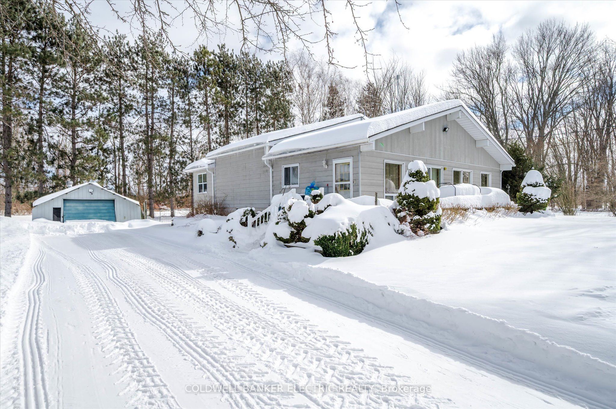 145 Lake Rd Property Photo