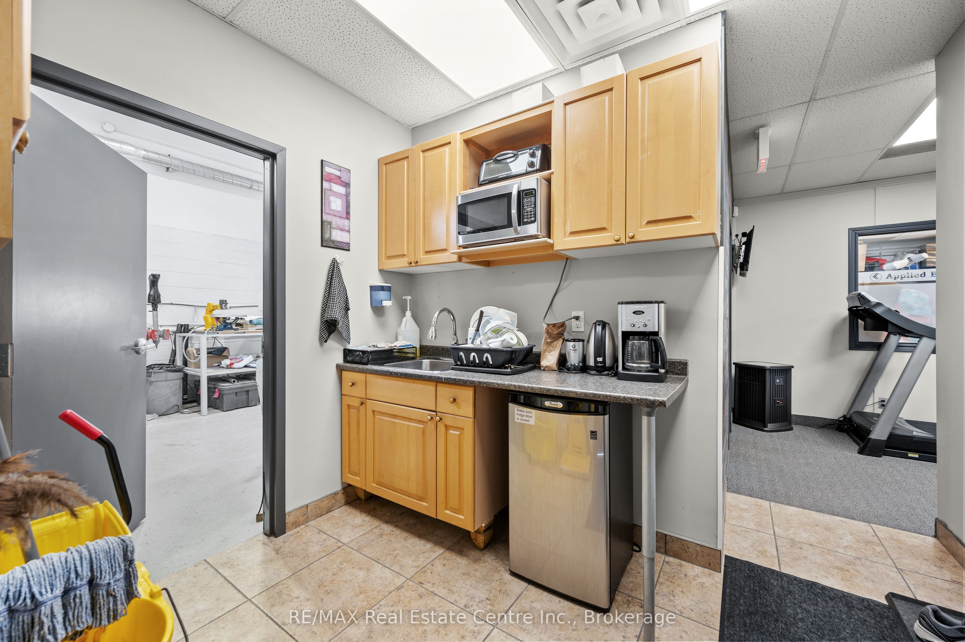 #unit #7 - 214 Speedvale Avenue Property Photo 27