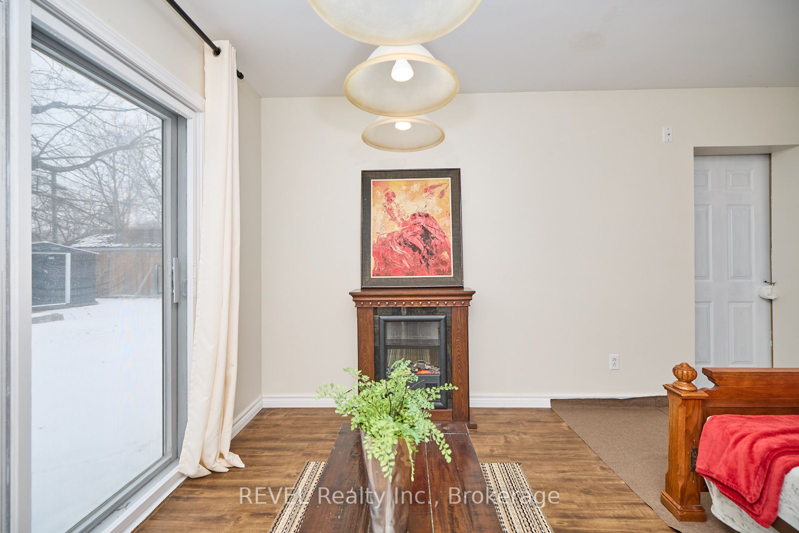 3252 Young Avenue Property Photo 22