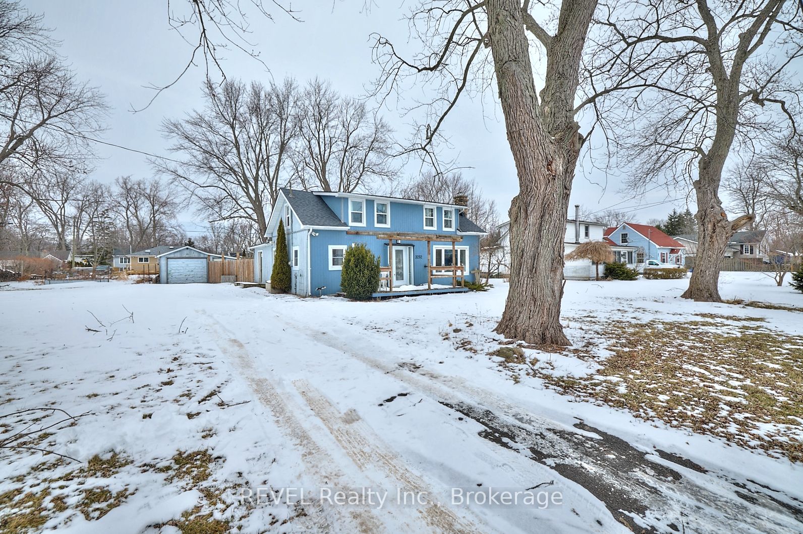 3252 Young Avenue Property Photo 45