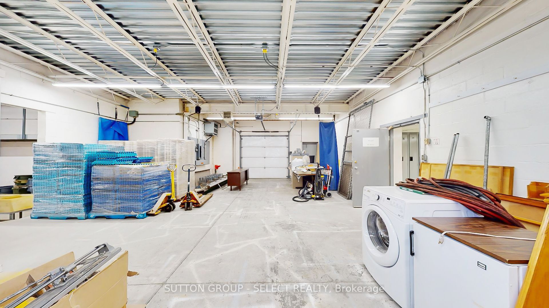 1024 Oxford Street Property Photo 19