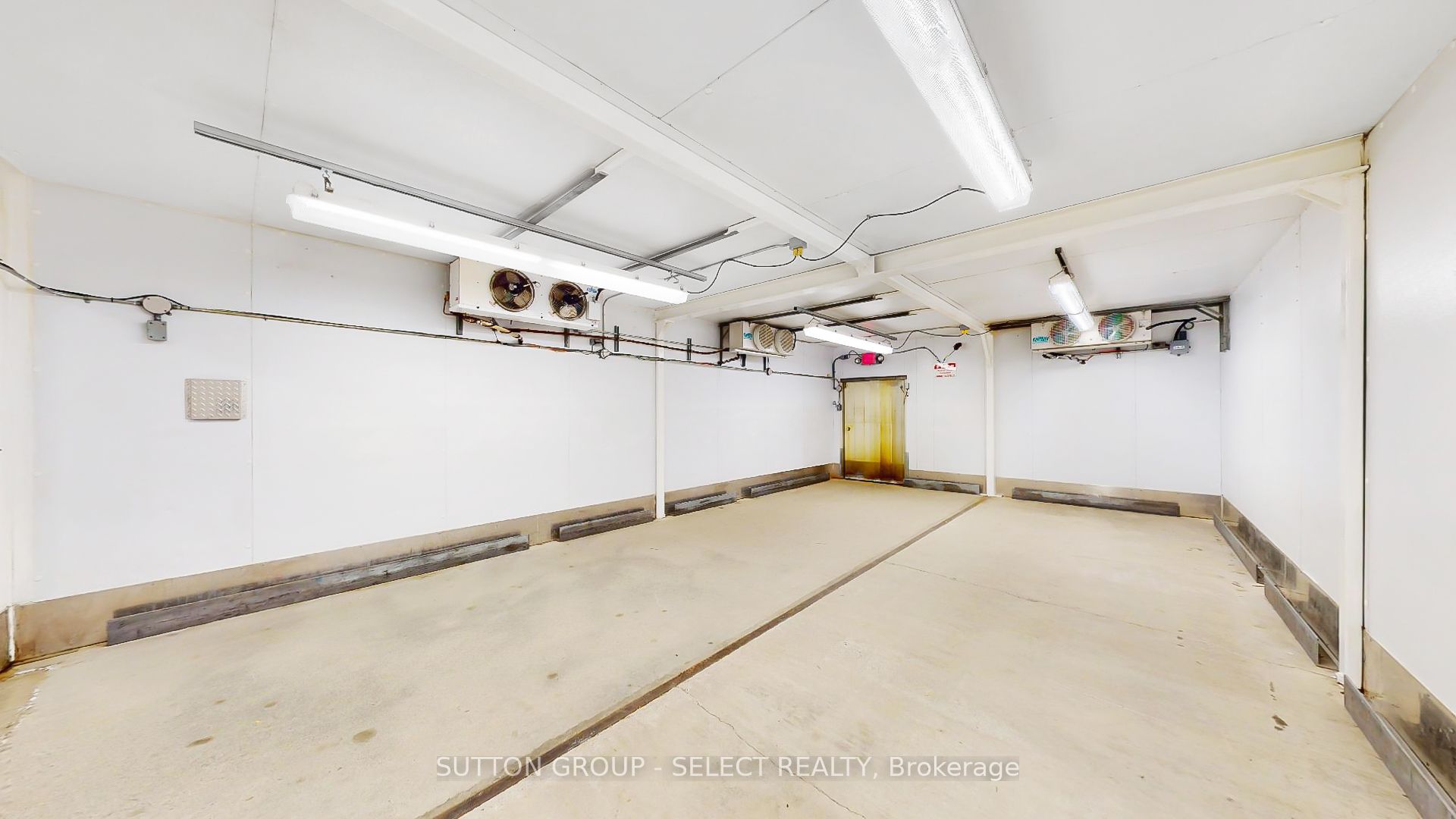 1024 Oxford Street Property Photo 33