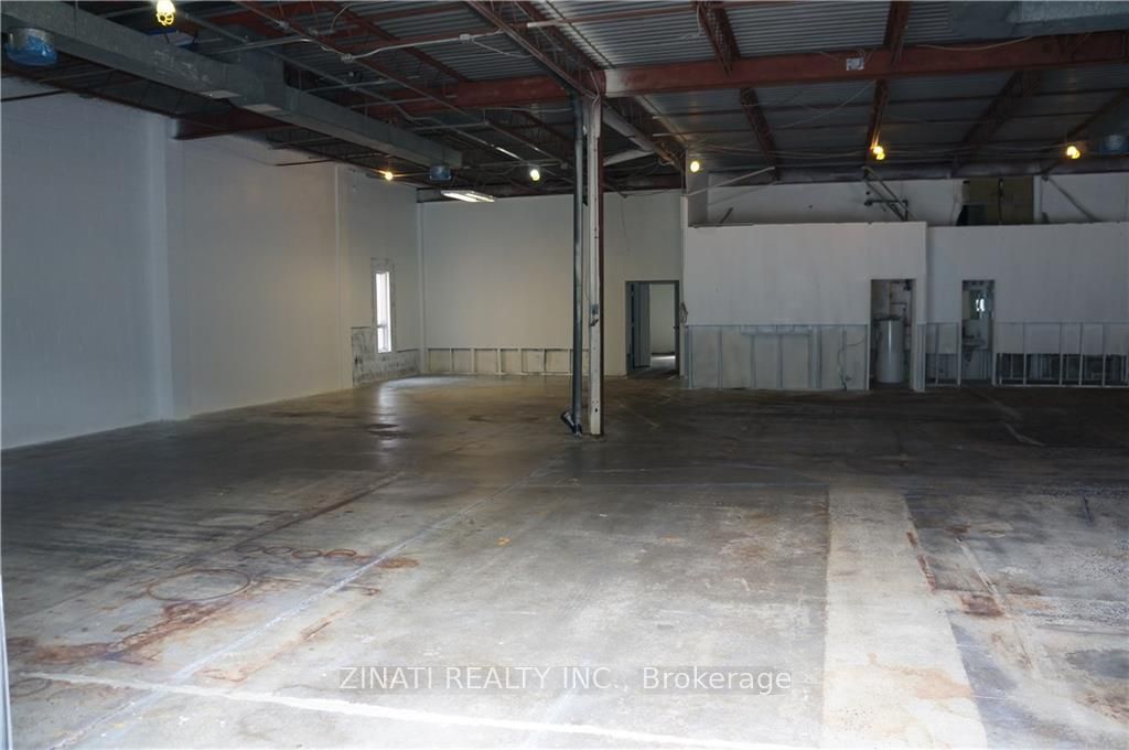 866 Campbell Avenue Property Photo 3