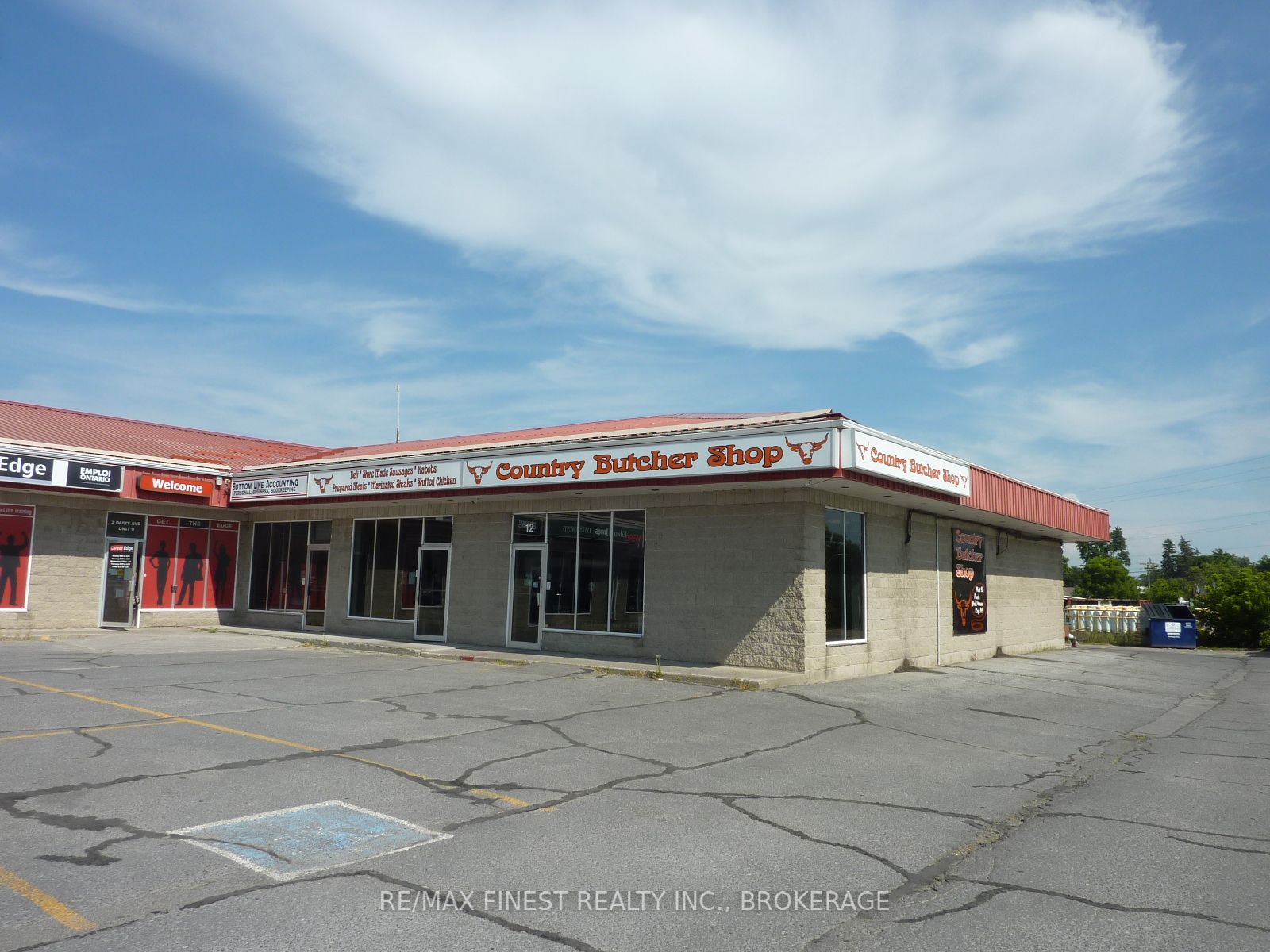 #12 - 2 Dairy Avenue Property Photo 3