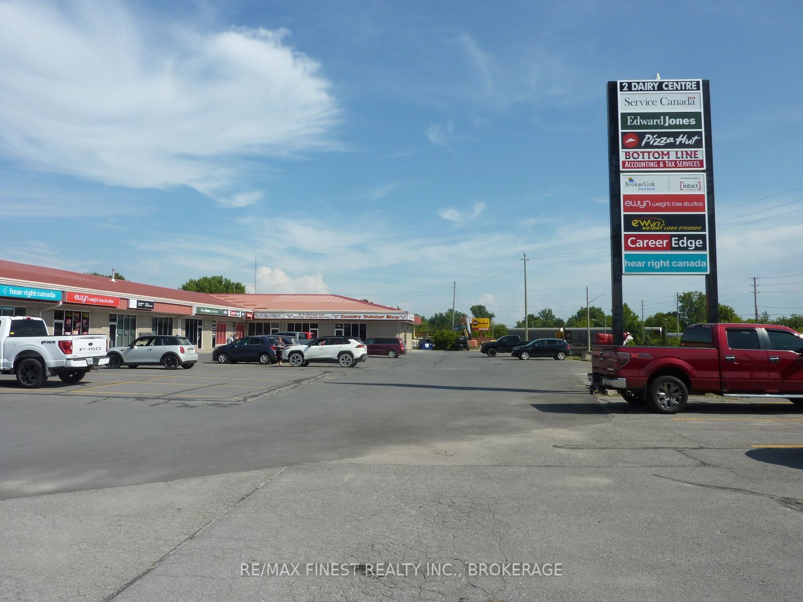 #12 - 2 Dairy Avenue Property Photo 5