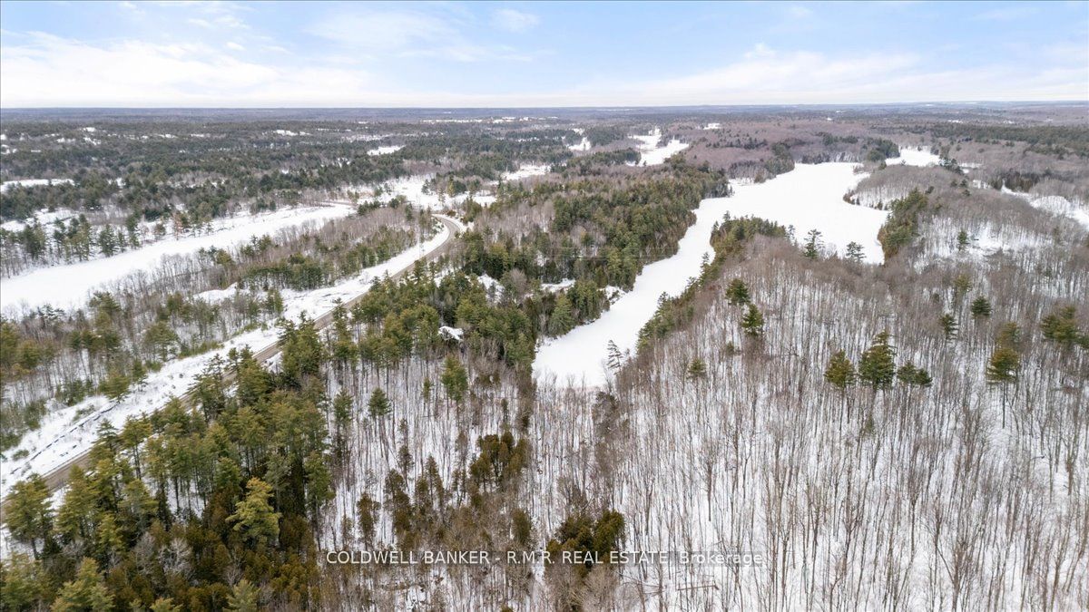 8860 County Rd 41 Property Photo 16