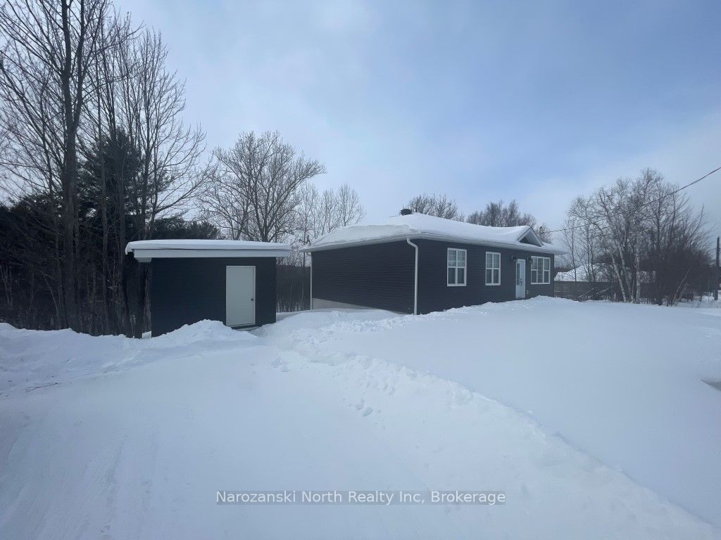 10 Chevrefils Ln Property Photo