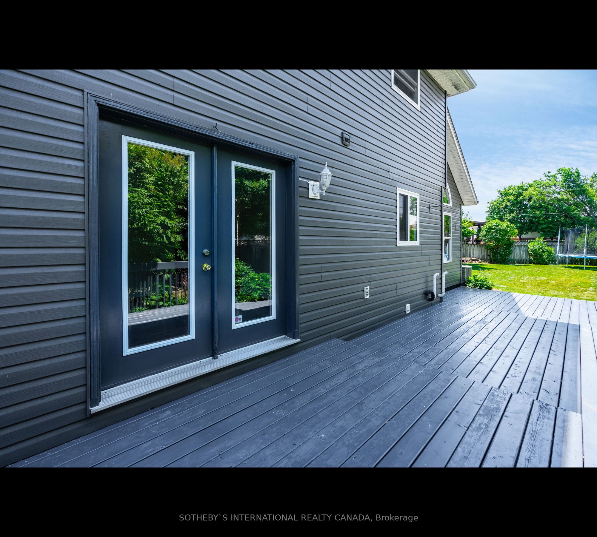 43 Eastgrove Cres Property Photo 3