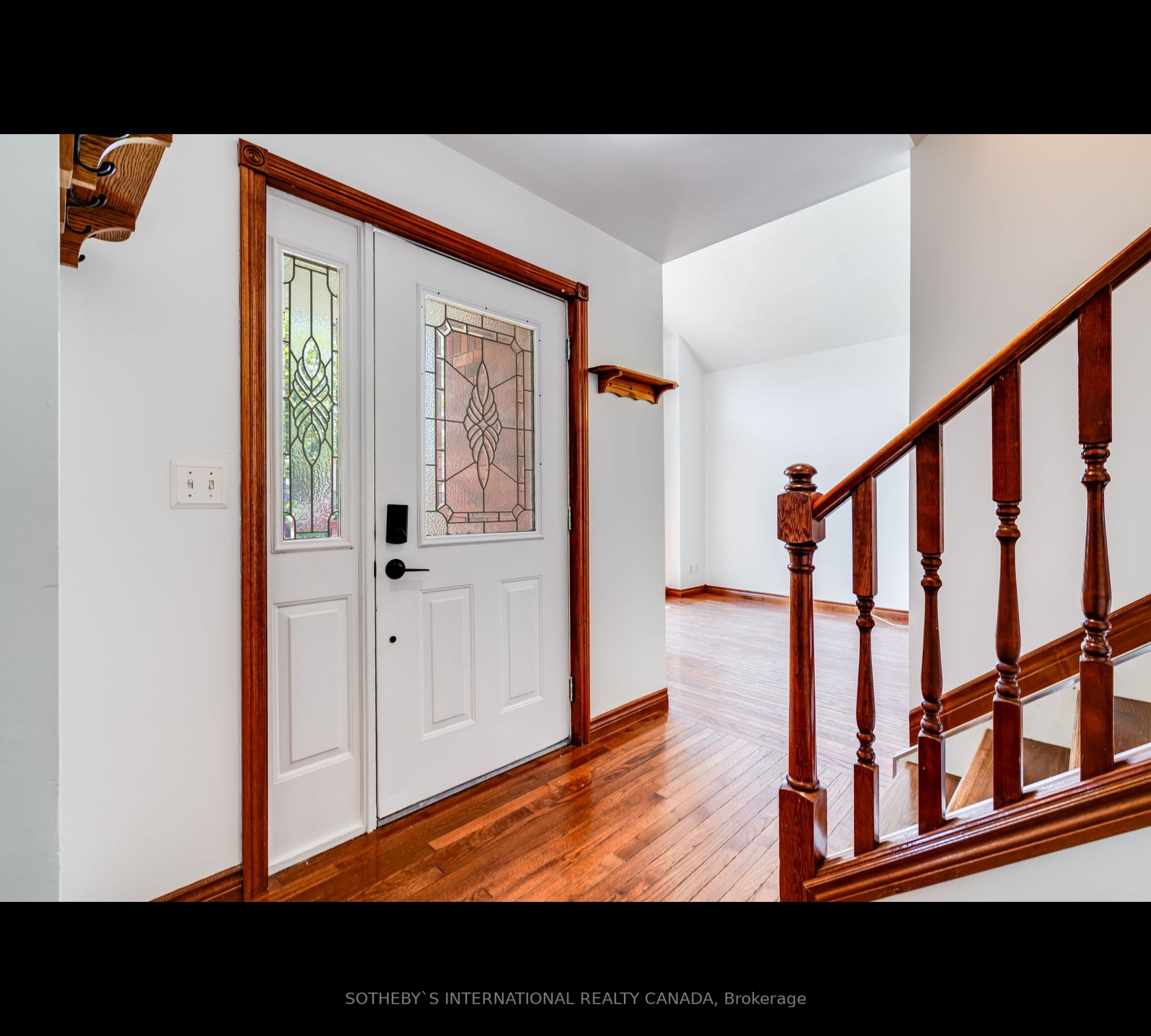 43 Eastgrove Cres Property Photo 4