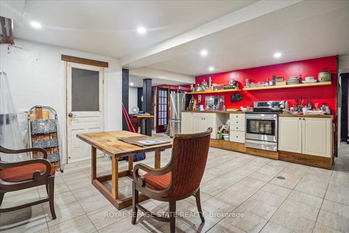 57-61 Barton Street Property Photo 29