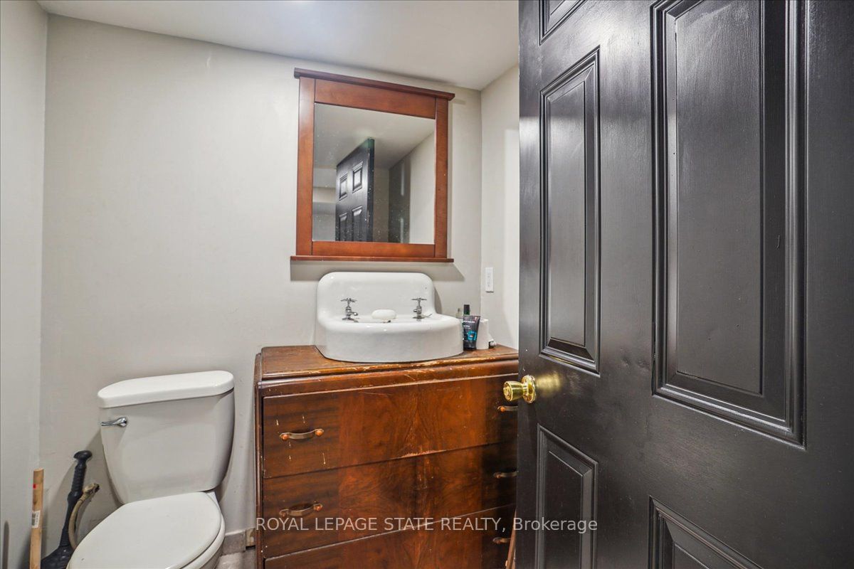 57-61 Barton Street Property Photo 31