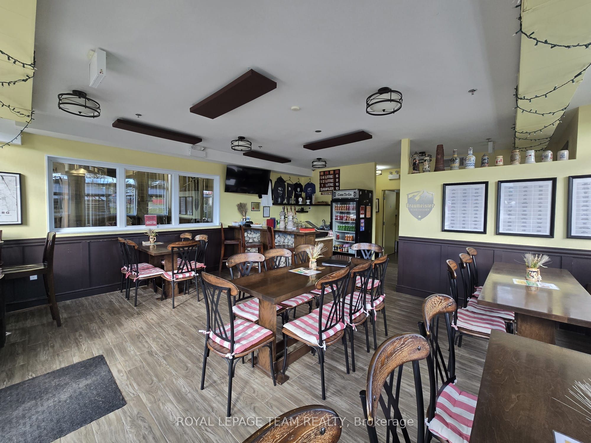 19 Moore Street Property Photo 19